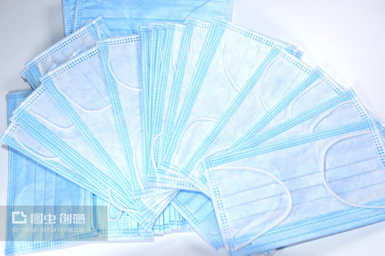 藍(lán)色一次性防病毒口罩 醫(yī)護(hù)人員的安全防線與互聯(lián)網(wǎng)信息服務(wù)新趨勢(shì)